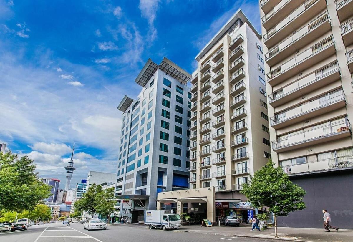 Apartment Steps From Downtown! *