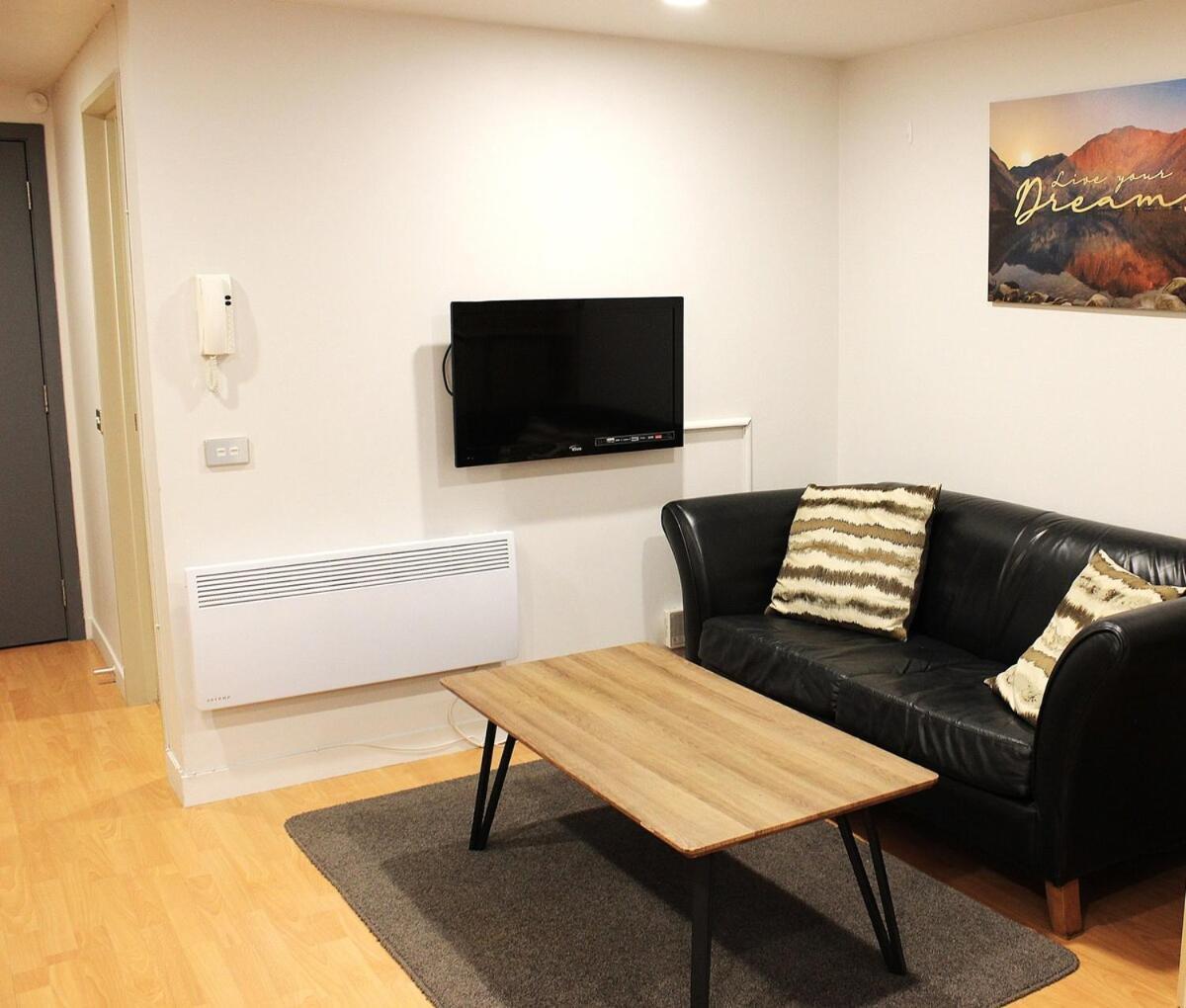 Apartment Steps From Downtown!